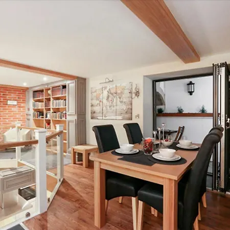 公寓 Stunning 2 Bed *